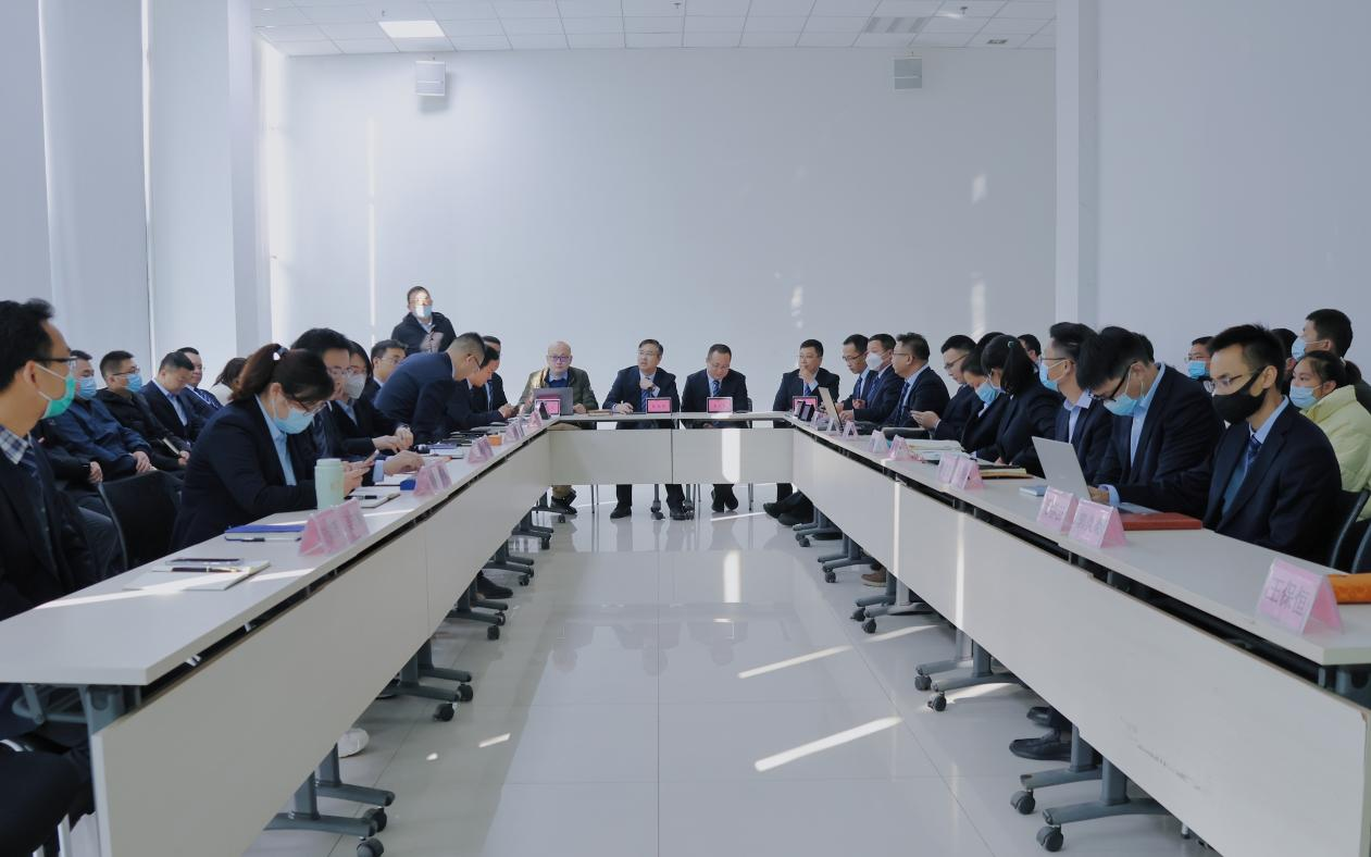 “奮斗成就夢想，創(chuàng)新超越未來”2022年江西鴻利丨深圳斯邁得年終總結(jié)會(huì)議在江西南昌順利召開